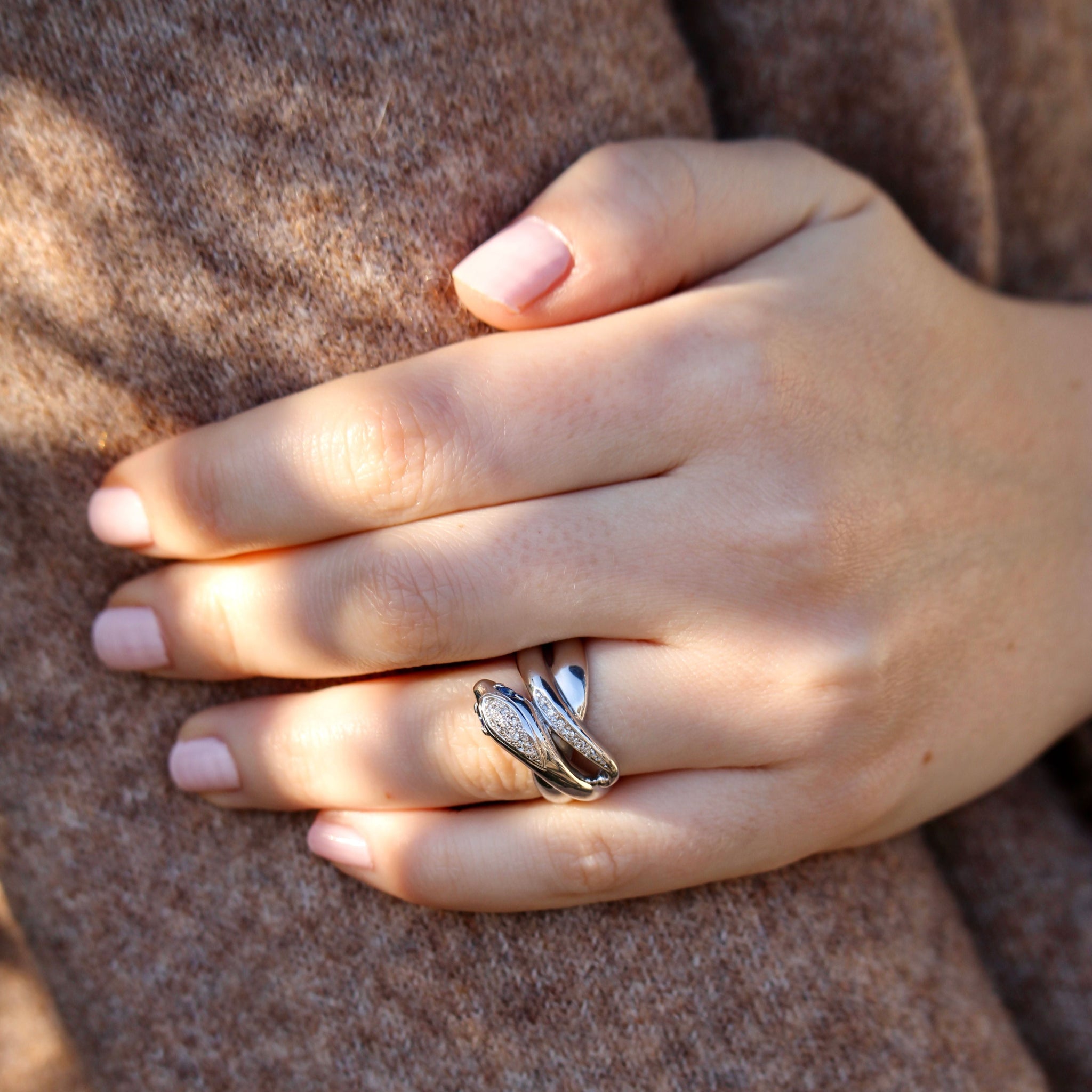 Vintage Diamond & Sapphire 18K White Gold Snake Ring