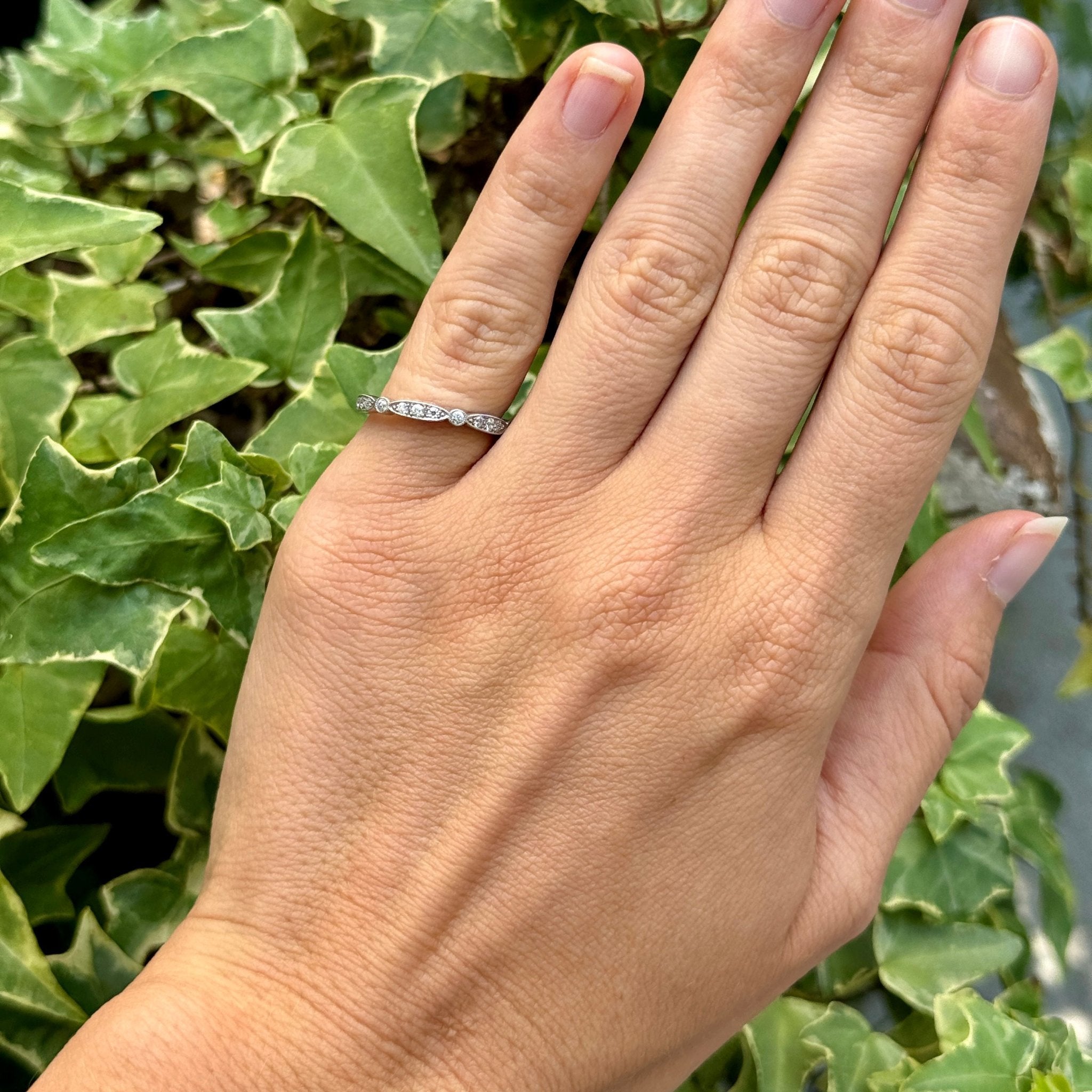 Single Stone Platinum Sadie Band