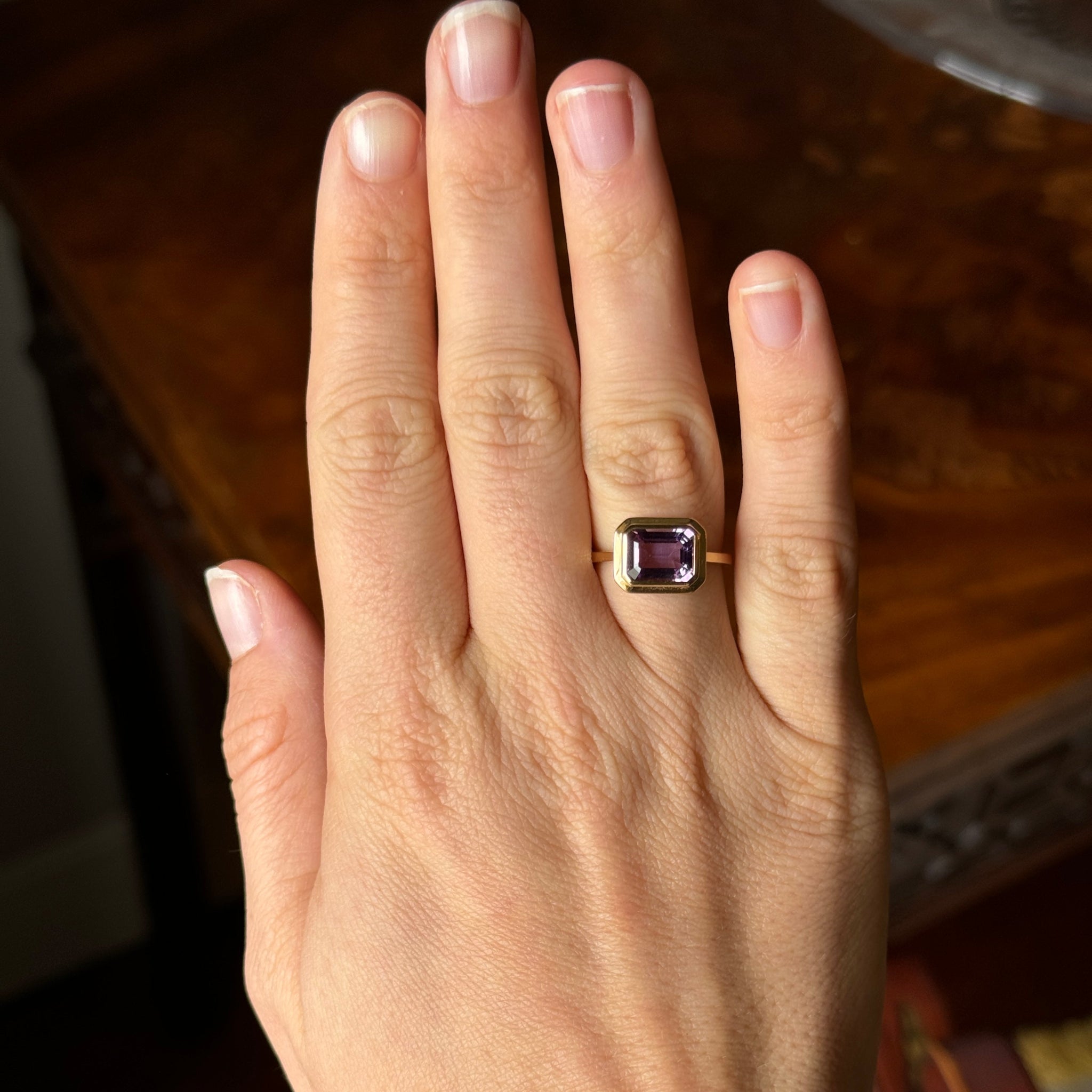 Goshwara Emerald-Cut Amethyst Bezel Set 14K Gold Ring