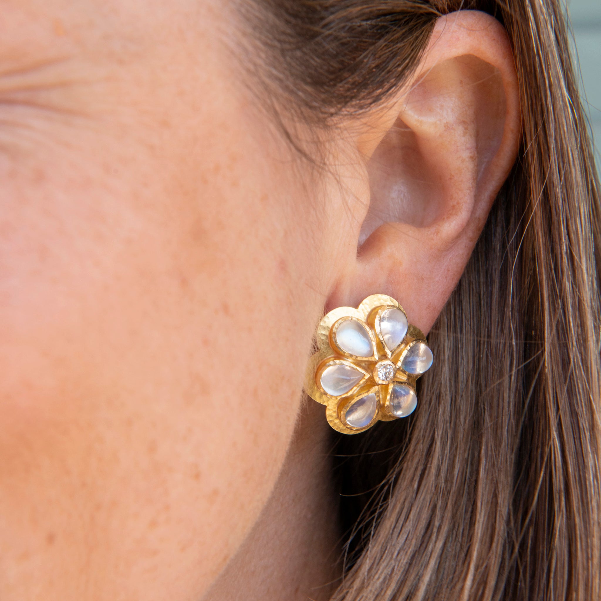 Elizabeth Locke Moonstone Daisy Earrings