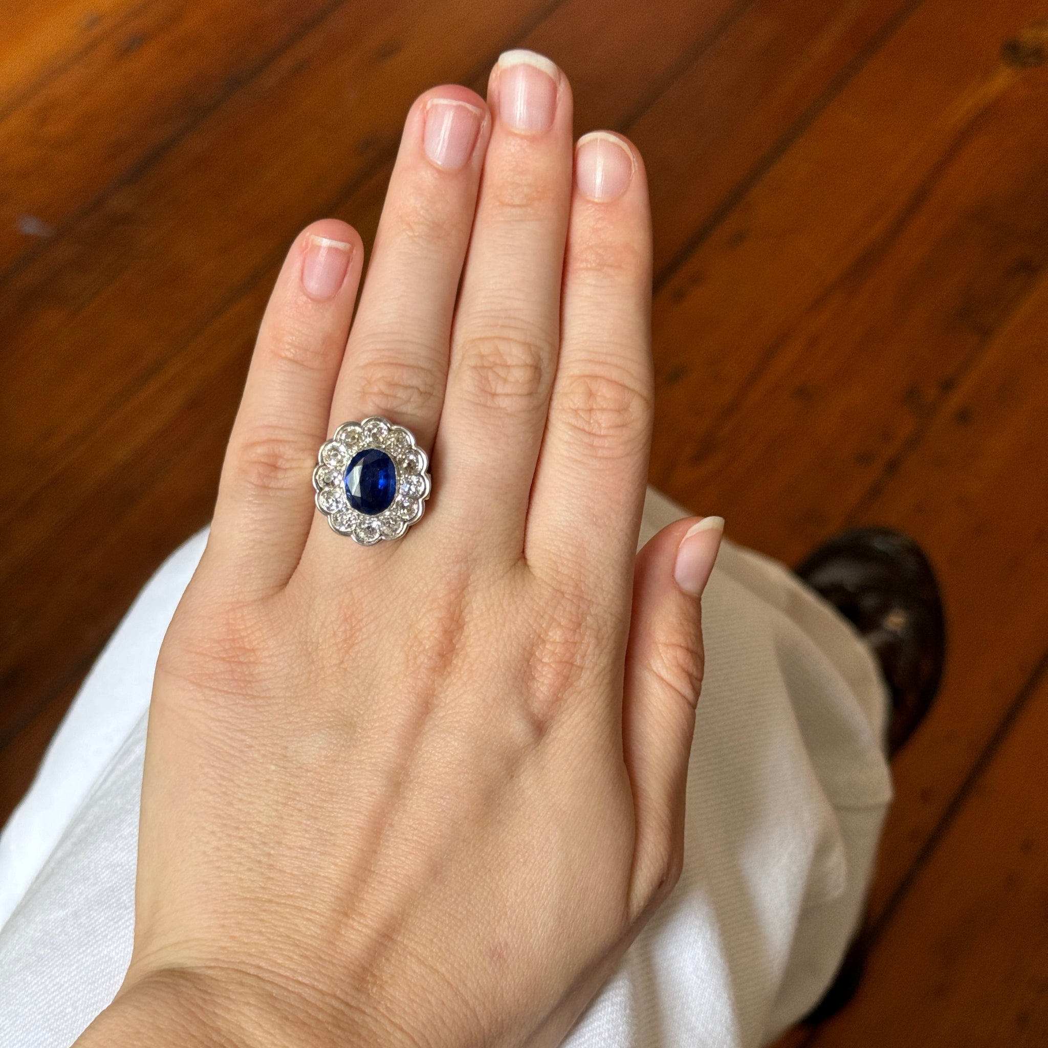 Estate Oval Sapphire & Diamond Cluster 14K Gold Ring