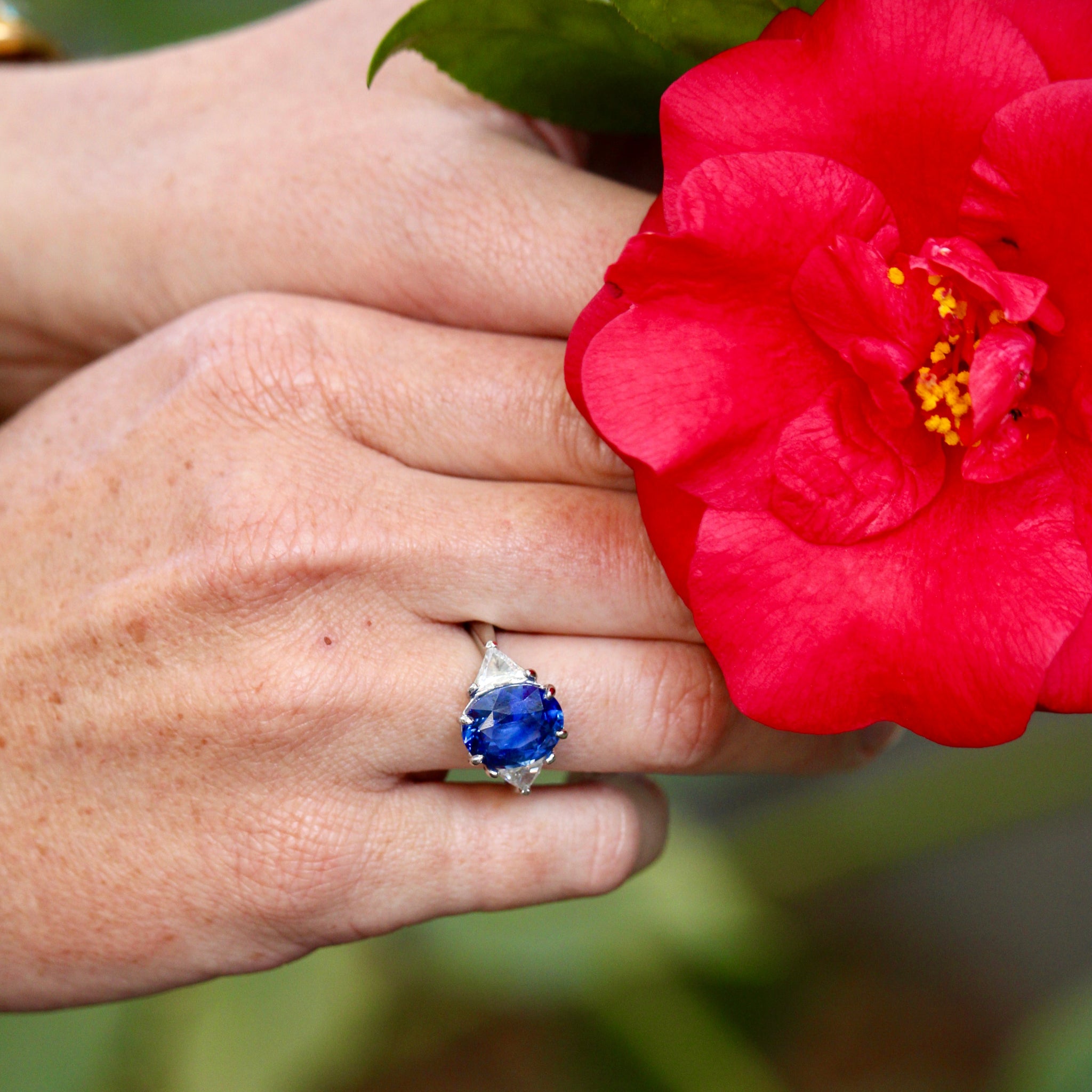 Estate 6.50ct Oval Sapphire & Diamond Platinum Ring