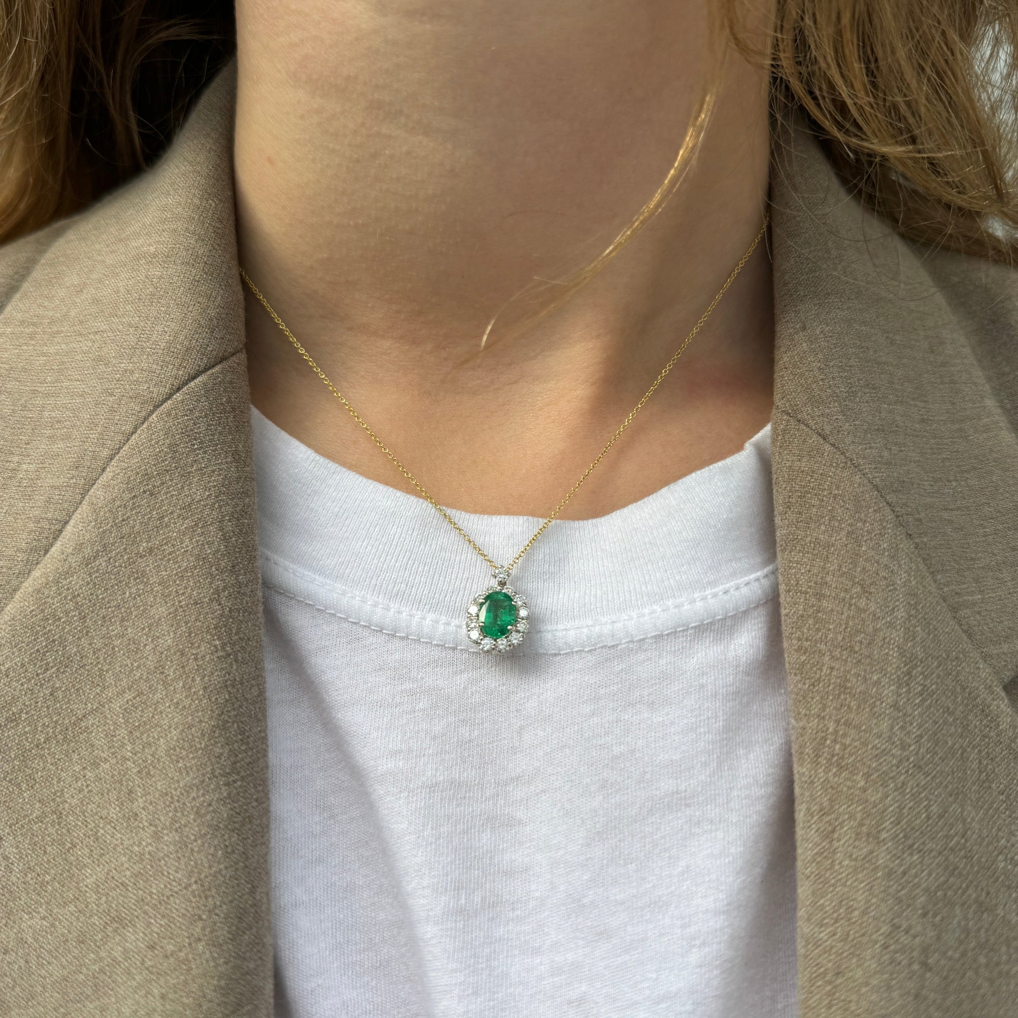 Oval Emerald & Diamond Pavé 18K Gold Necklace