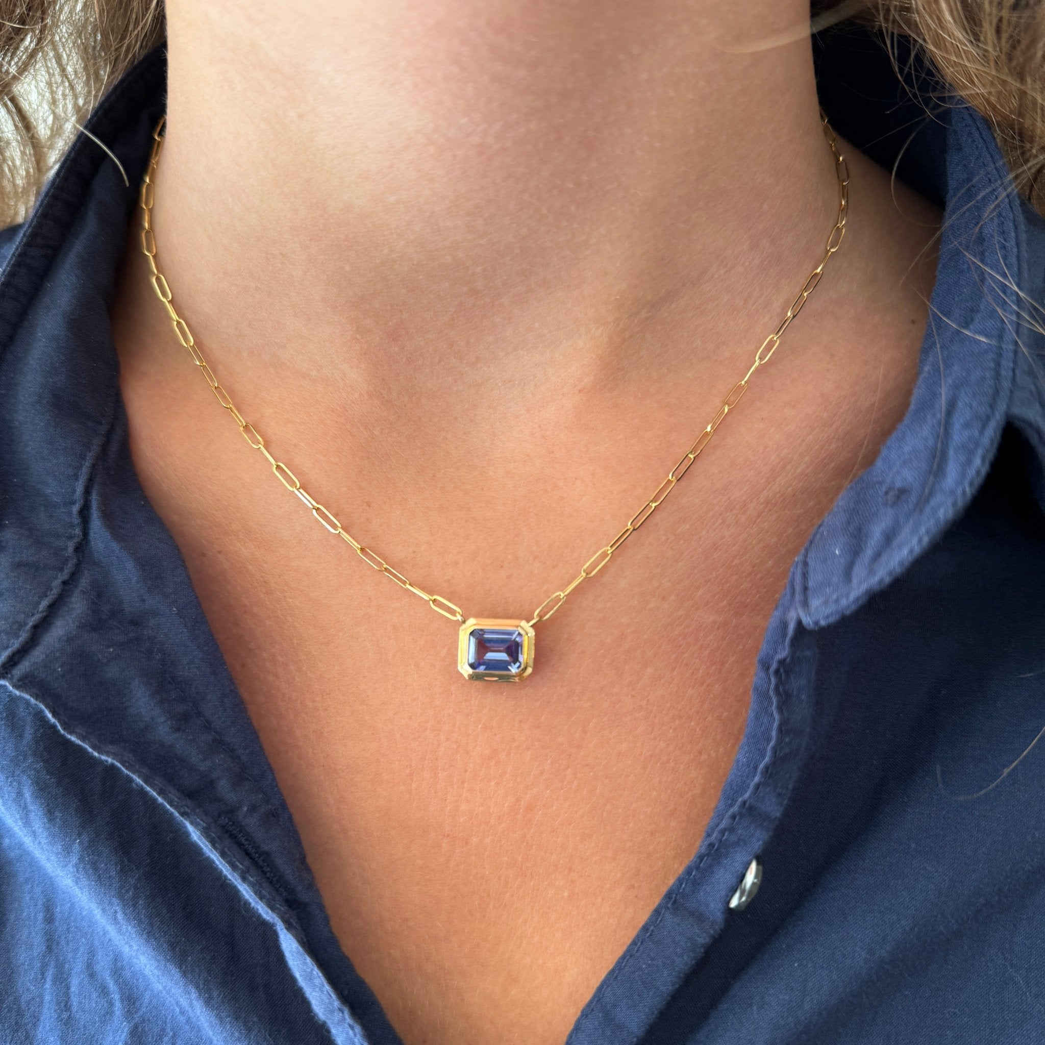 Goshwara Emerald-Cut Tanzanite 18K Gold Pendant Necklace