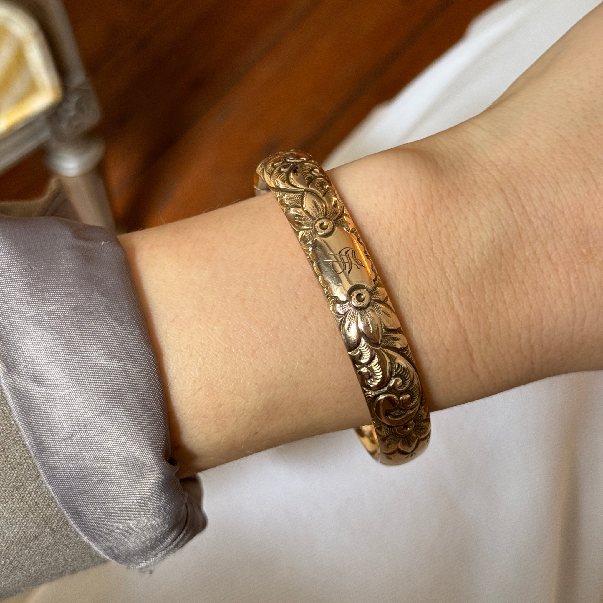 Vintage Gold-Filled Bangle