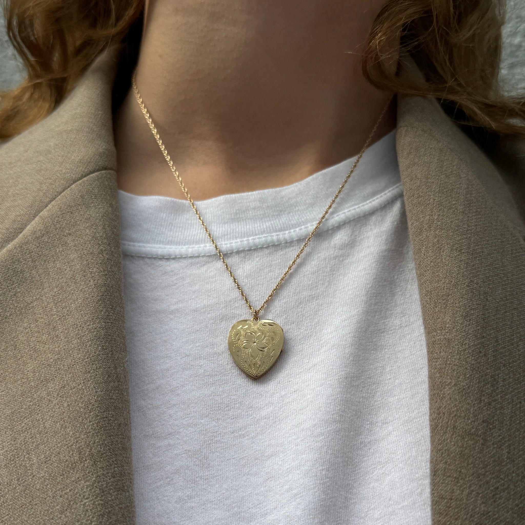 Vintage Gold-Filled Small Floral Heart Locket Pendant Necklace