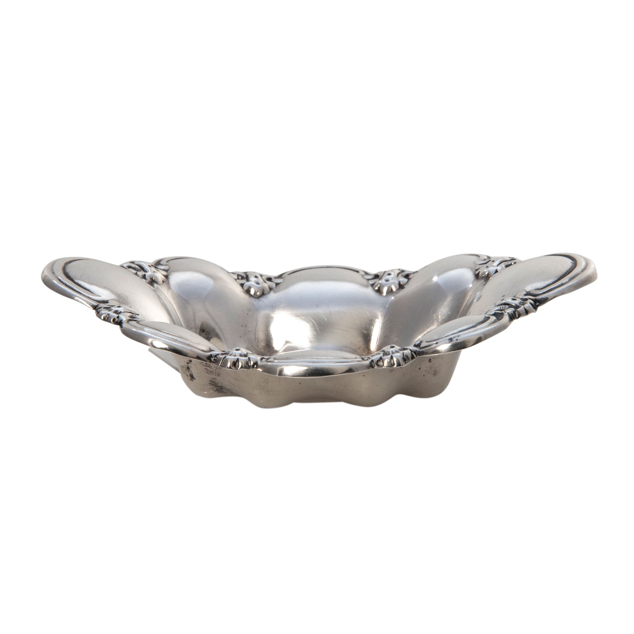 Estate Sterling Silver Scalloped Nut Dish