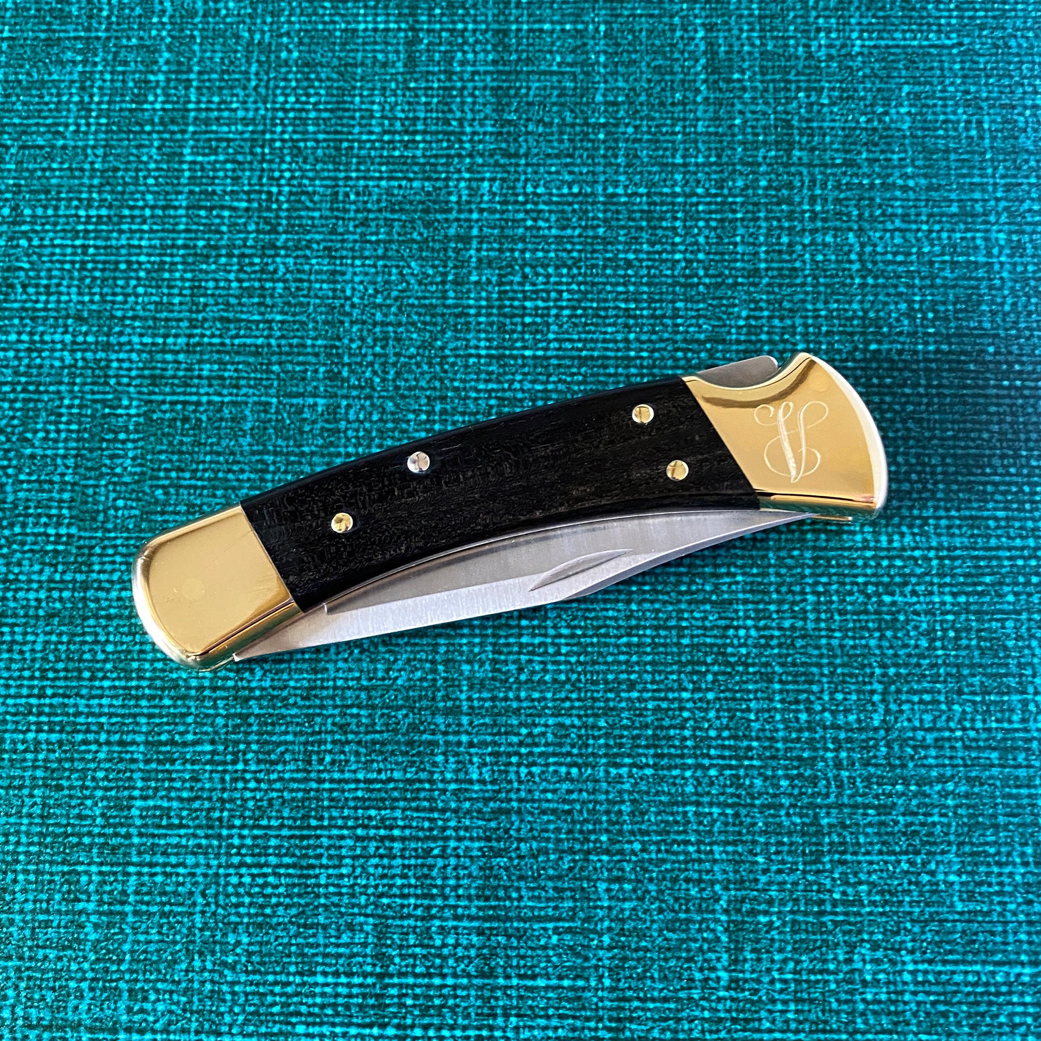 Folding Hunter Knife with engraved initial